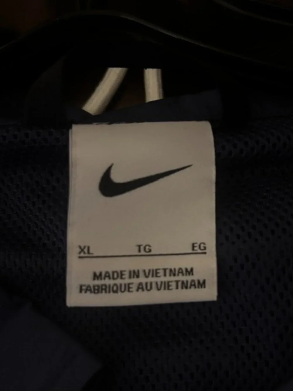 Nike lightweight navy
